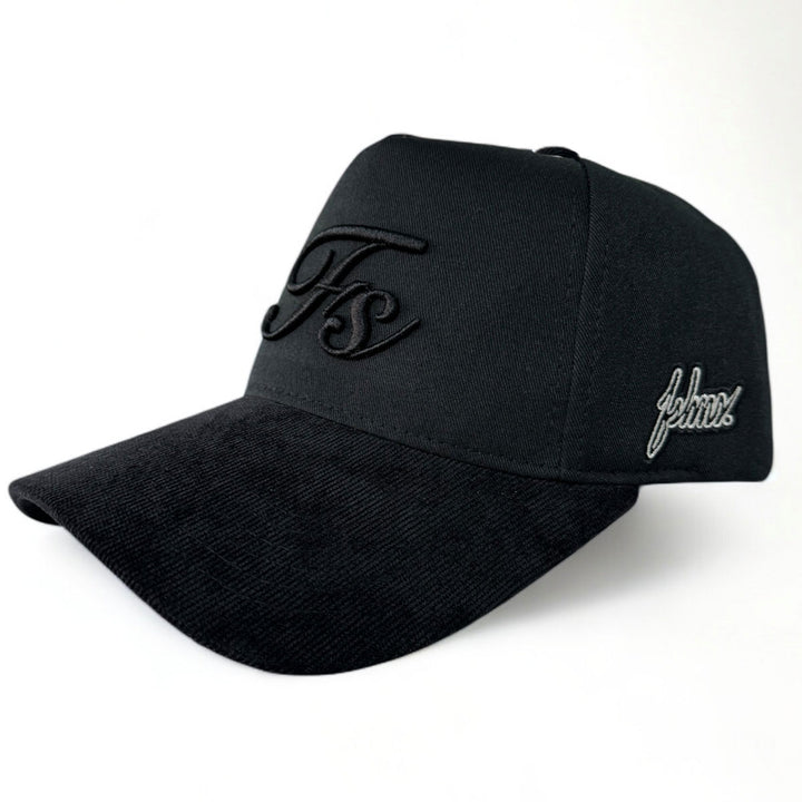 Stella Logo Snapback Hat (Black)