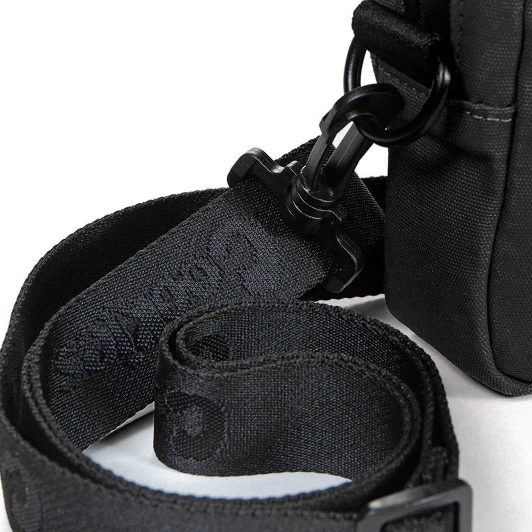 Core Shoulder Bag (Black)