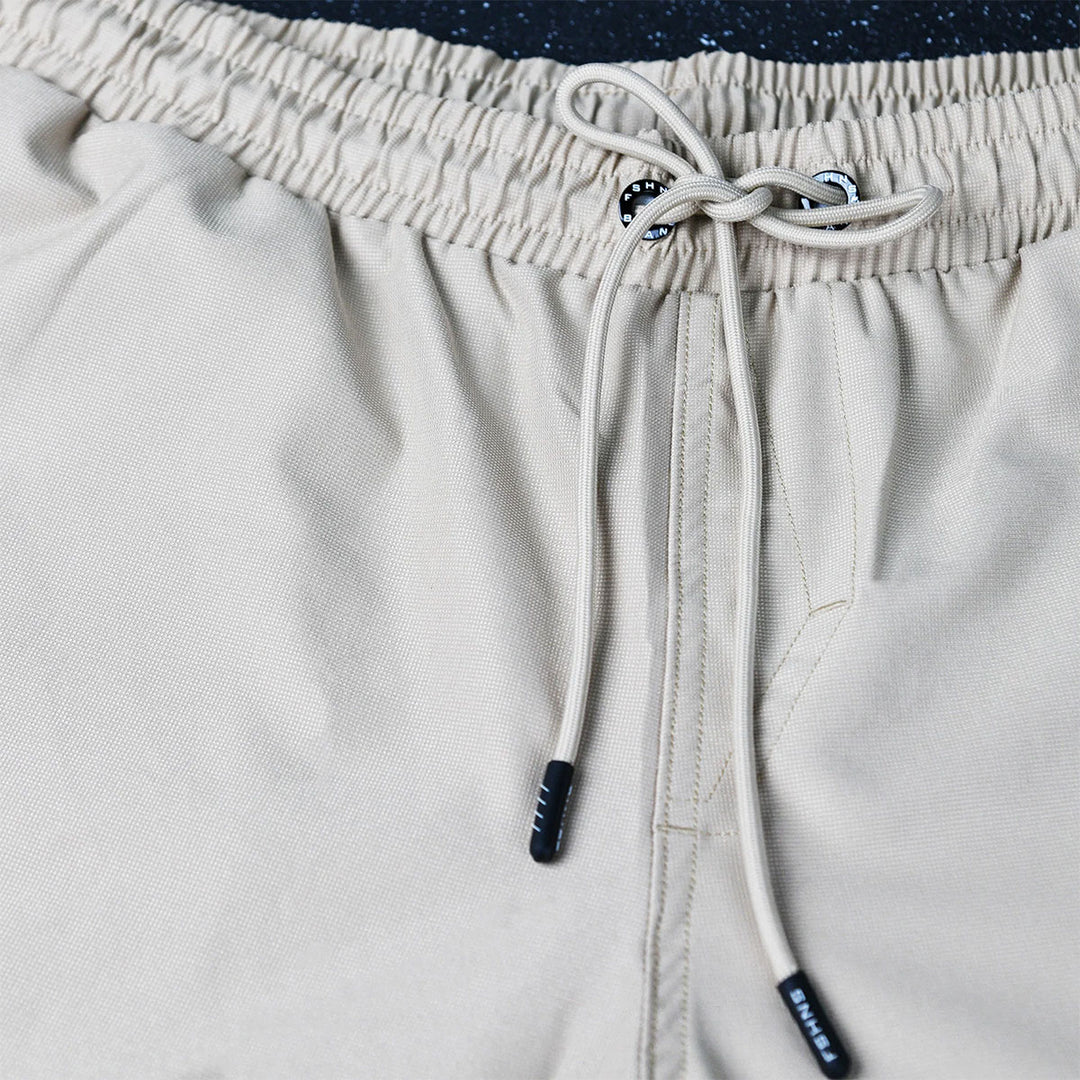 Aeroline Pipe Shorts (Beige)