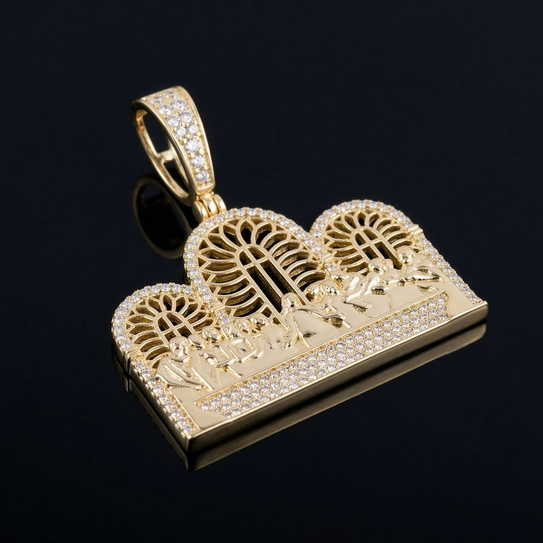 Supper Moissanite Pendant