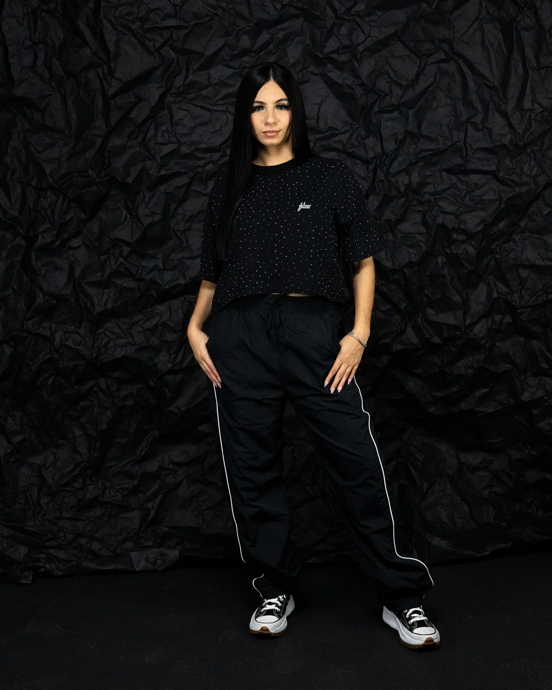 Shining Lady Crop Top Tee (Black)