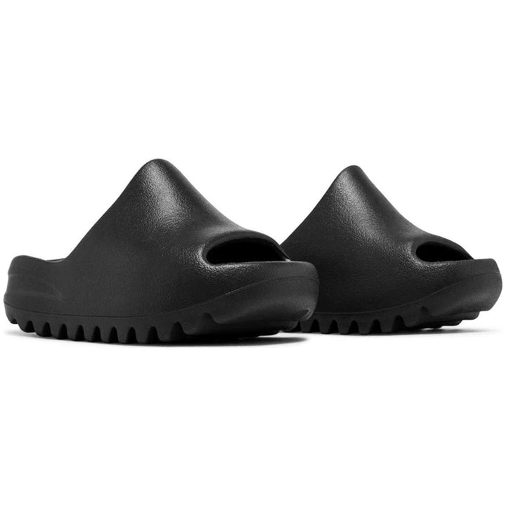 Yeezy Slides Kids 'Dark Onyx'