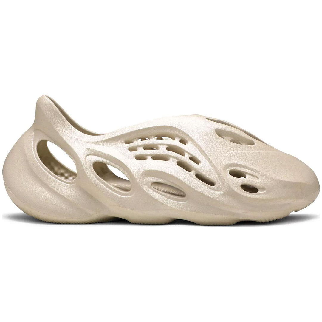 Yeezy Foam Runner 'Sand' FY4567 | Adidas
