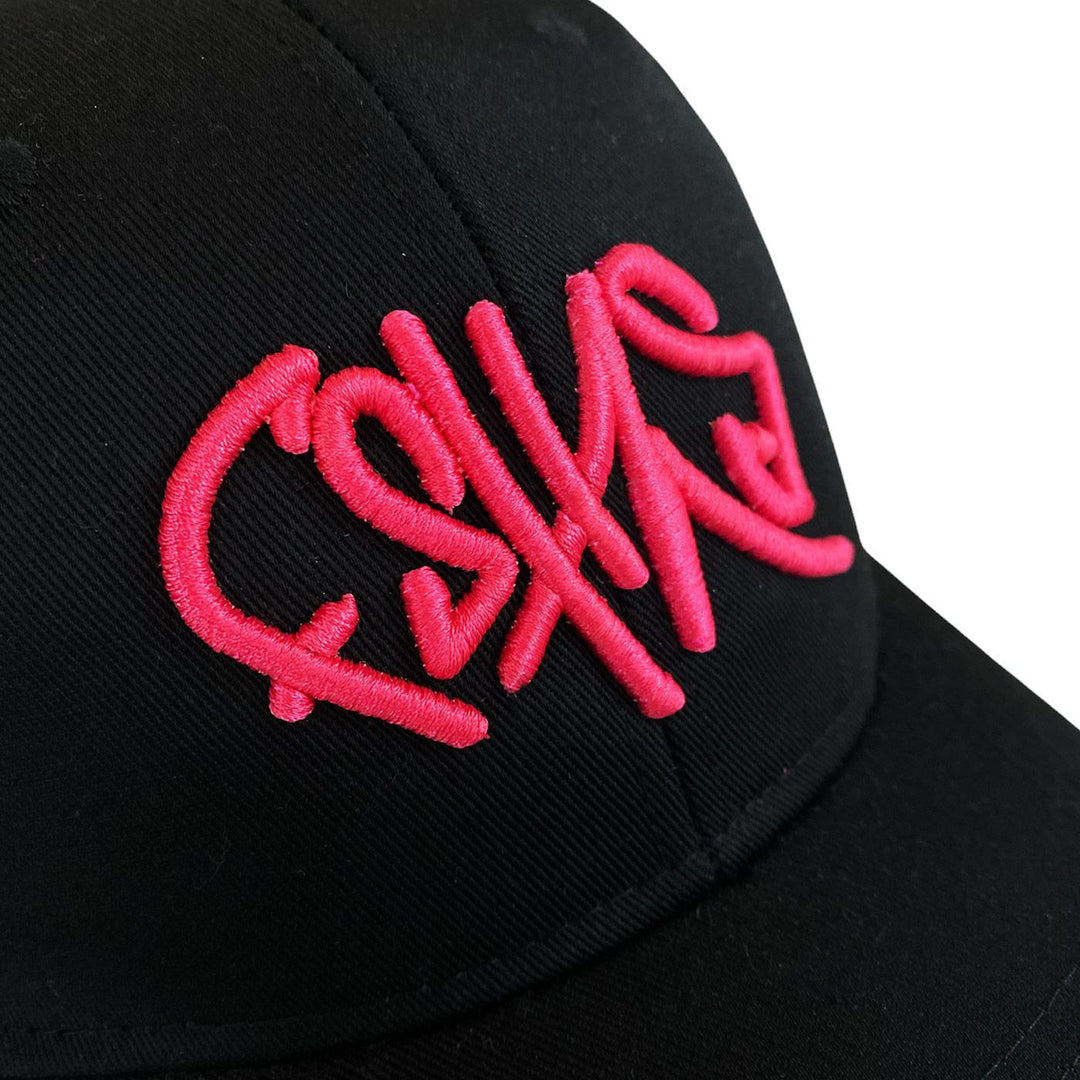 Graffiti Hat (Black/Fuchsia) Detail | FSHNS Brand
