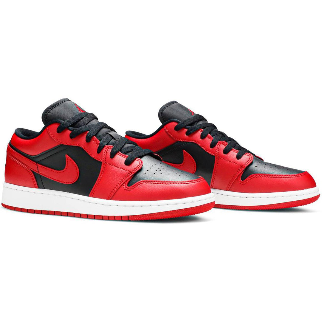 Air Jordan 1 Low &